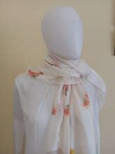 Charger l&#39;image dans la galerie, Écharpe en soie explosion d&#39;Amour

