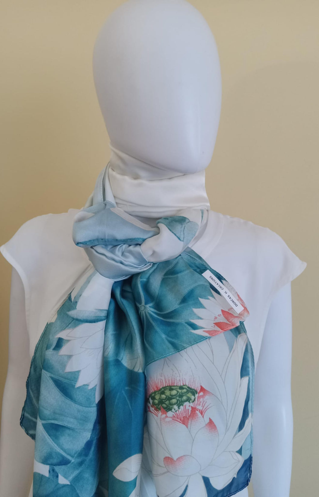 Écharpe en soie ciel