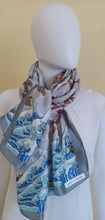 Charger l&#39;image dans la galerie, Écharpe en soie.
